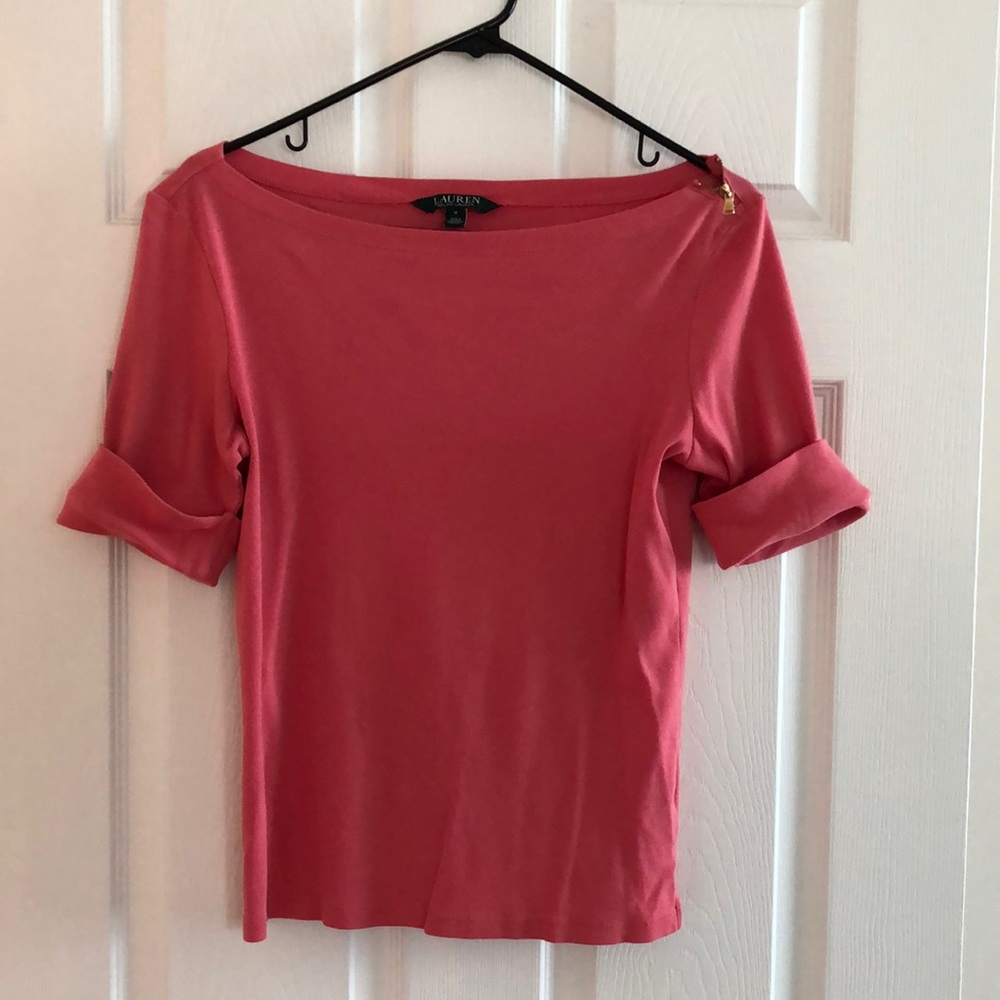 Rolled short sleeve shirt with zipper detail